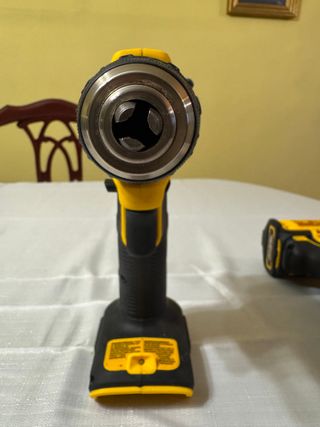 Taladro DeWalt DCD794 20V Brushless 1/2