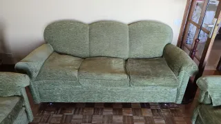 Conjunto de sillones de tela verde