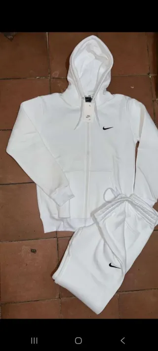 Conjunto Deportivo Nike Blanco