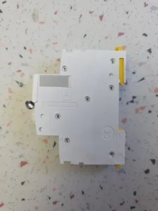 Interruptor Automático Magnetotérmico D16