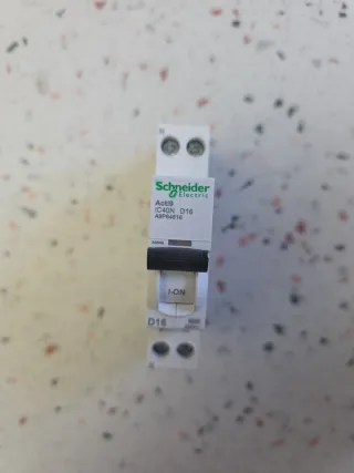 Interruptor Automático Magnetotérmico D16