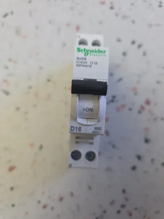 Interruptor Automático Magnetotérmico D16