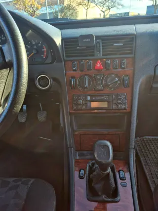 Mercedes-Benz Clase C220 cdi w202