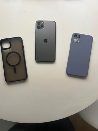 Apple iPhone 11 Pro Space Gray Regalo las fundas
