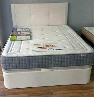 Canapé de matrimonio nuevo a estrenar