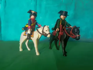 Playmobil Custom de la guardia civil a Caballo