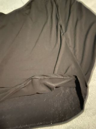 Vestido o camiseta larga negra con brillo