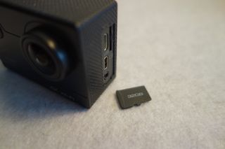 Victure 4K Wi-Fi + Funda Submarina + SD 32GB