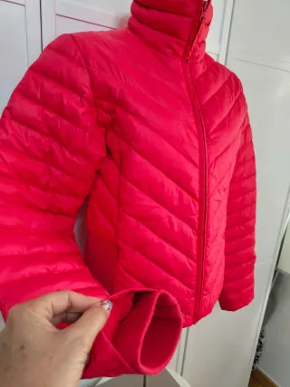 Chaqueta Roxy Plumas fucsia