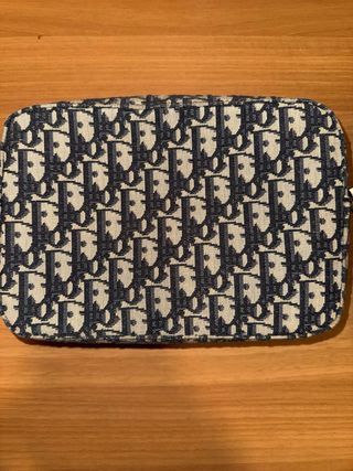 Borsello Dior usato per 1 solo book fotografico