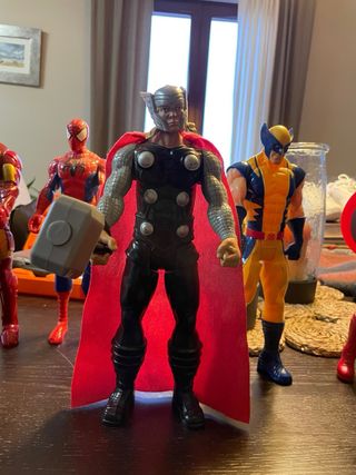 Figuras Superhéroes Marvel 30cm