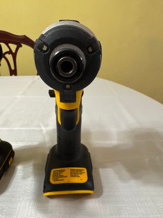 Atornillador DeWalt DCF809 20V Brushless