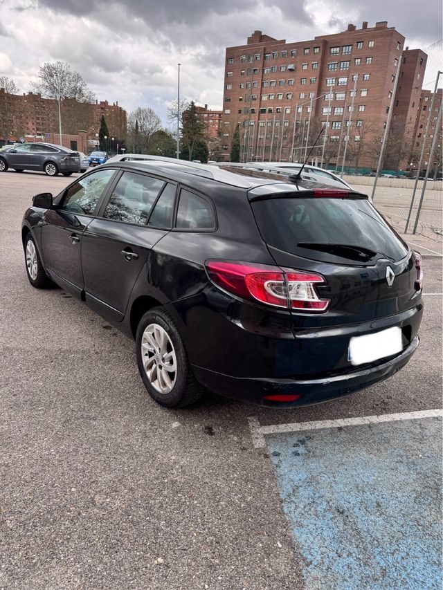 644114491 Renault Megane, 1.5DCI 110 distintivo, C