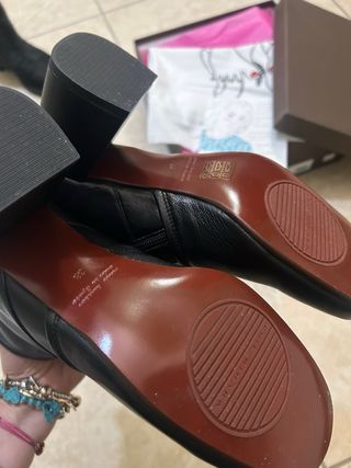 Stivaletto Chie Mihara nero mai usato