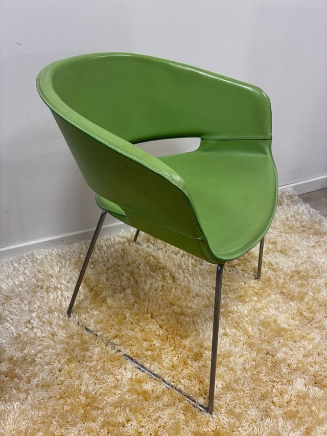 Sillas modernas tela y madera