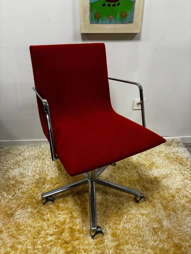 Sillas modernas tela y madera