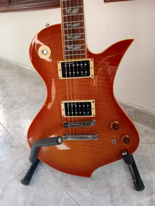 Guitarra Eléctrica Fernandes Ravelle