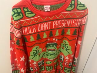 Jersey Navideño Marvel Hulk Talla M