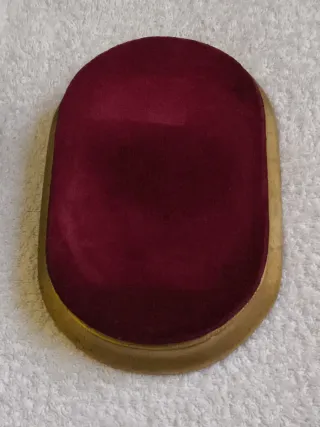 ANTIGUA FIGURA "NADAL" JAPONESA REZANDO CON PEANA.