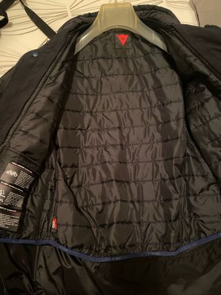 Chaqueta de moto Dainese negra larga talla 48