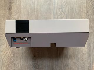 Pack Nintendo NES con Accesorios