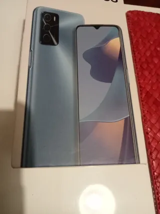OPPO A16S blu impeccabile. Nella sua scatola. Copertina regalo