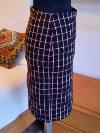 Falda Canda cuadros negro y rojo