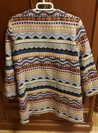 Abrigo corto forrado estampado