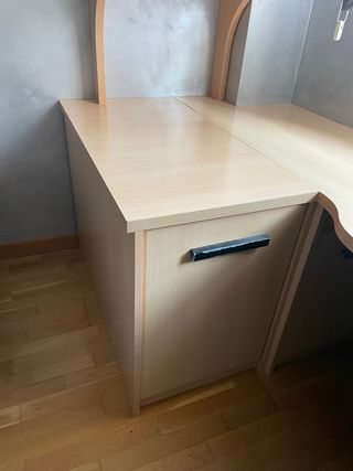 Escritorio de estudio madera