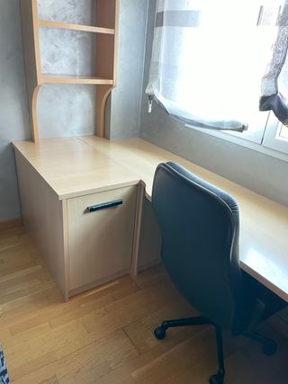 Escritorio de estudio madera