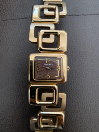 Reloj Fossil Dorado y Marrón