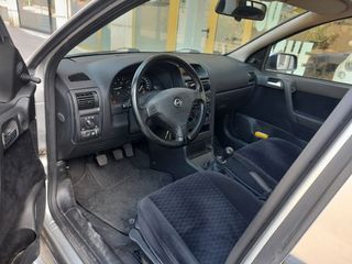 Opel Astra 1.6 16V COMFORT