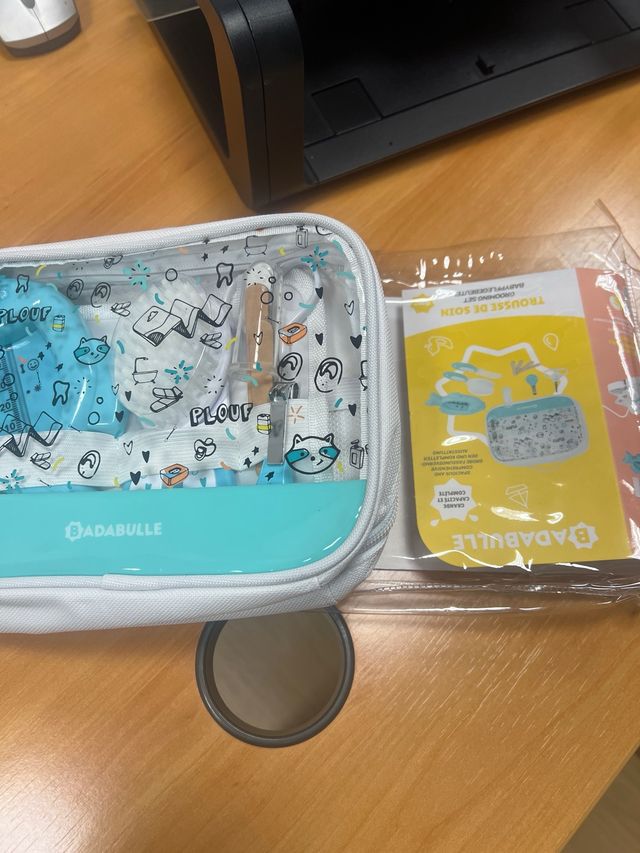 Neceser Adabulle con 7 accesorios bebé