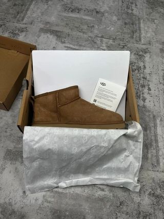 Botas UGG Sin Usar Caja Mujer Talla 38