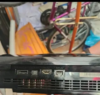 Console PlayStation 3 Nera + Giochi e Accessori