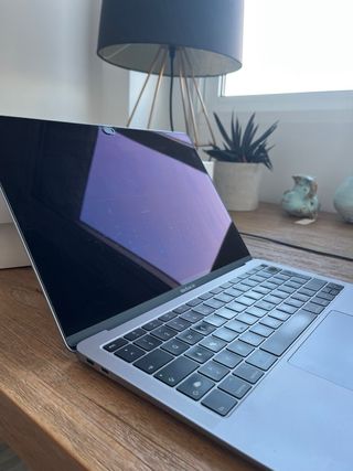 MacBook Air 13“2018 Gris 16GB 256GB teclado alemán
