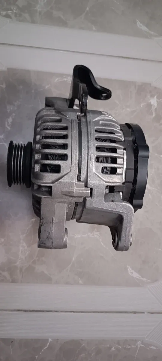 Alternador Bosch Opel Zafira