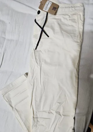 Pantalón jogger El Pulpo detalles contraste