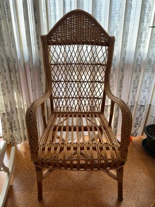 2 Sillas Vintage Ratan y Madera