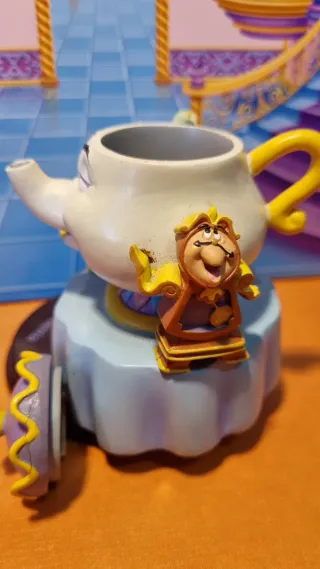 Tetera y tazas Bella y Bestia musical