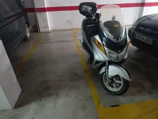 Suzuki Burgman 400cc