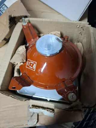 Faro RENAULT 12TS Derecho