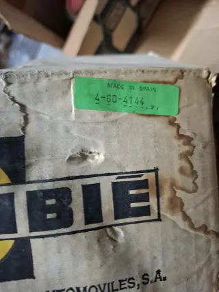 Faro RENAULT 12TS Derecho