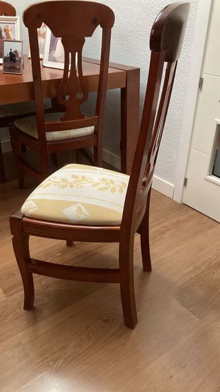 Silla de salón de madera maciza