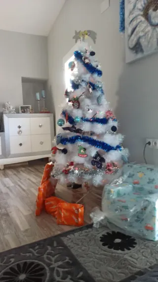 Árbol de Navidad Blanco sin adornos
