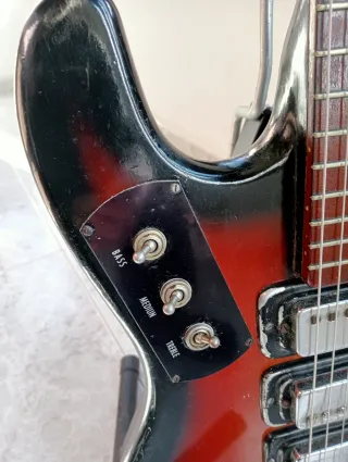 Guitarra Eléctrica Vintage Sonik Sunburst