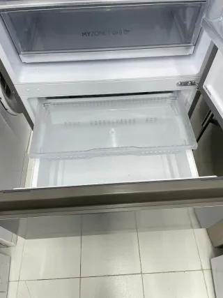 Nevera Haier Combi como nueva