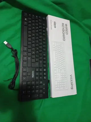 Teclado VicTsing PC206A con cable
