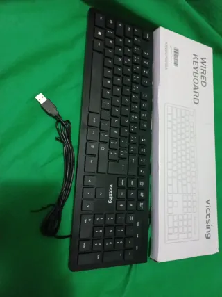 Teclado VicTsing PC206A con cable