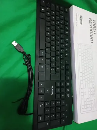 Teclado VicTsing PC206A con cable
